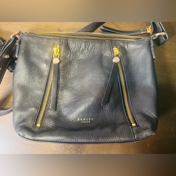 RADLEY LONDON Black Crossbody Bag with Gold Zippers - Picture 6 of 7